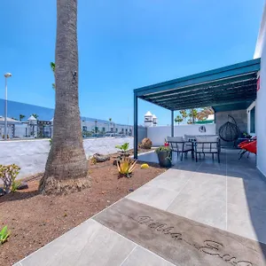 Holiday home Casa Eva - Private Pool, Bbq & Free Parking By Lanzarote, Puerto del Carmen (Lanzarote)